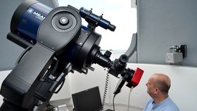 Observatoř za několik milionů korun vyrostla na střeše Slezské univerzity v Opavě