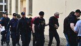 Pět Alžířanů znásilnilo turistku v centru Prahy: Za mřížemi stráví až dva a půl roku, rozhodl soud