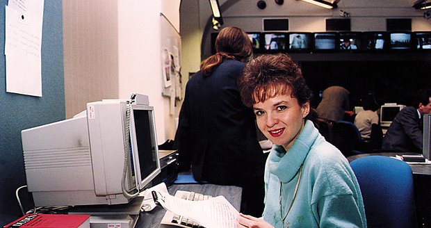 1994 Kašparová mj. moderovala noční zpravodajský pořad Právě dnes.