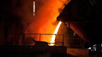 ArcelorMittal a Nippon Steel za 130 miliard korun převezmou indickou ocelárnu
