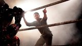 Hugh Jackman bojuje v ringu s ocelovou pěstí