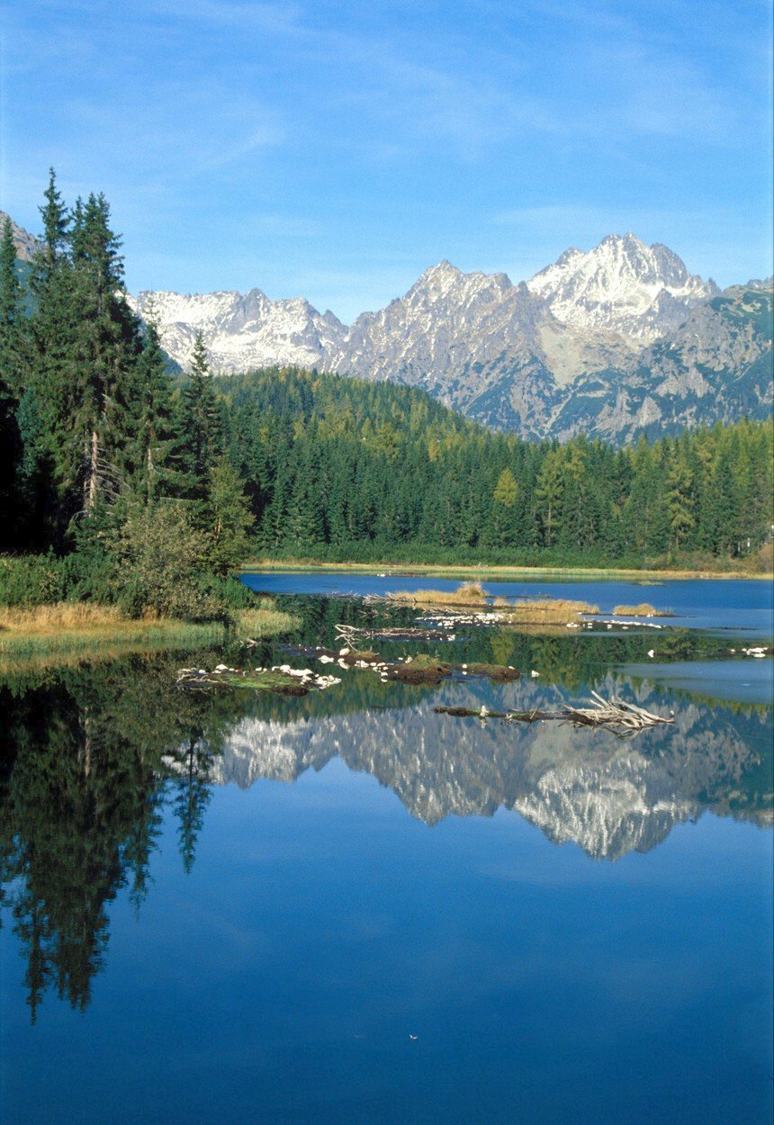 Vysoké Tatry jsou nejvyšším pohořím Slovenska i Polska.