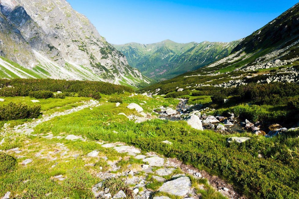 Vysoké Tatry jsou nejvyšším pohořím Slovenska i Polska.