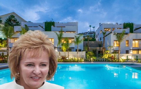 Putinova exmanželka se zbavuje luxusních bytů ve Španělsku. Bojí se sankcí