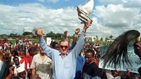 Ve věku 77 let zemřel světoznámý keňský paleontolog a ochránce přírody Richard Leakey, který významně přispěl k porozumění původu lidstva a bojoval proti pytláctví.