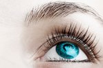 Oči a oční okolí zobrazují váš psychický stav i zdravotní kondici.