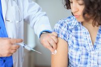 Očkování proti chřipce: Letos ho tři pojišťovny nabízí zdarma všem!