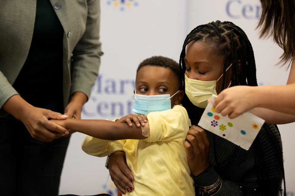 Očkování dětí proti covidu v USA. Očkování dětí proti covidu v USA.