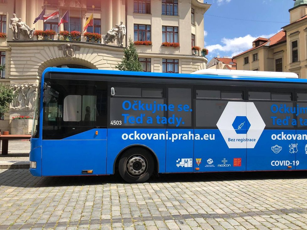 Do ulic Prahy vyrazí 31. července očkovací autobus. Zájemci dostanou vakcínu bez nutnosti registrace.