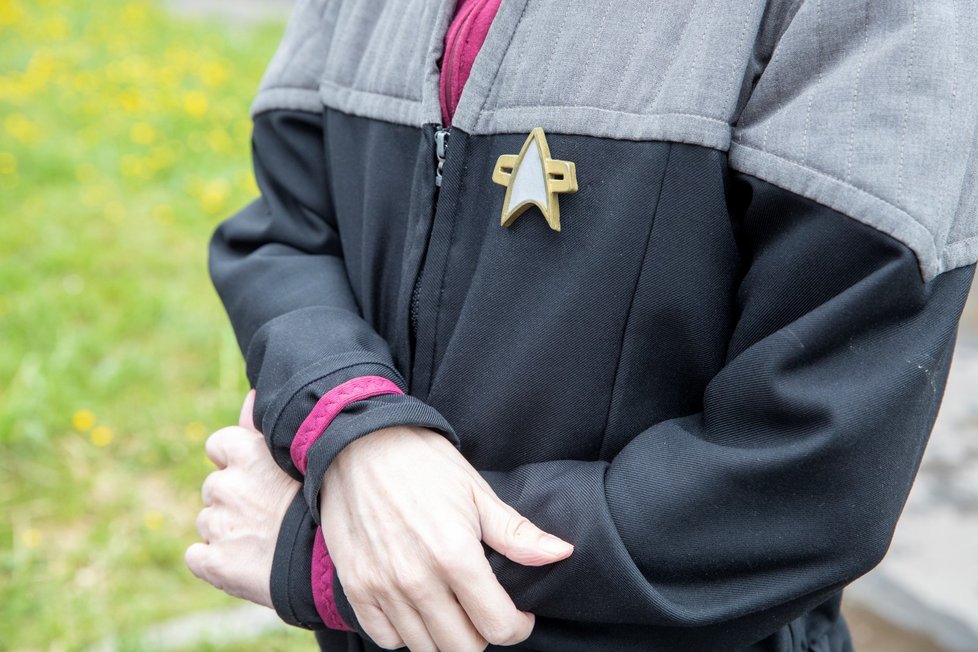 Honza &#34;Praotec Trekkie&#34; Pavlík (63) je velkým fanouškem seriálu Star Trek. Do Thomayerovy nemocnice vyrazil na očkování proti covidu-19 v kostýmu kapitána Hvězdné flotily