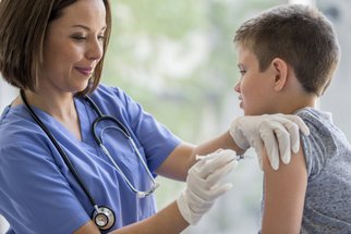 Očkování proti HPV: Má smysl i u chlapců?