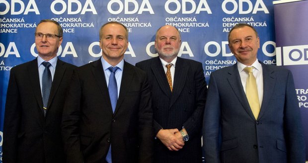 Obnovená ODA jde do voleb. Chce euro, nižší daně a účtenku u doktora