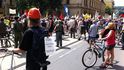 Odboráři stávkují, Pražané sedají na bicykly