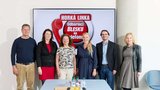 Špičkoví lékaři na Horké lince řešili: Máma šla do důchodu a po večerech pije! A jak poznám demenci?