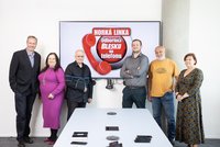 Odpovědi Odborníků na telefonu Blesku: Manžel pije 5 piv denně, je alkoholik? Češi přiznali i závislost na lécích a počítačové šílenství