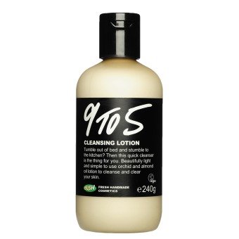 Čistítko 9 to 5, Lush, 235 Kč (100 ml). Koupíte na www.lush.com nebo v kamenných obchodech.