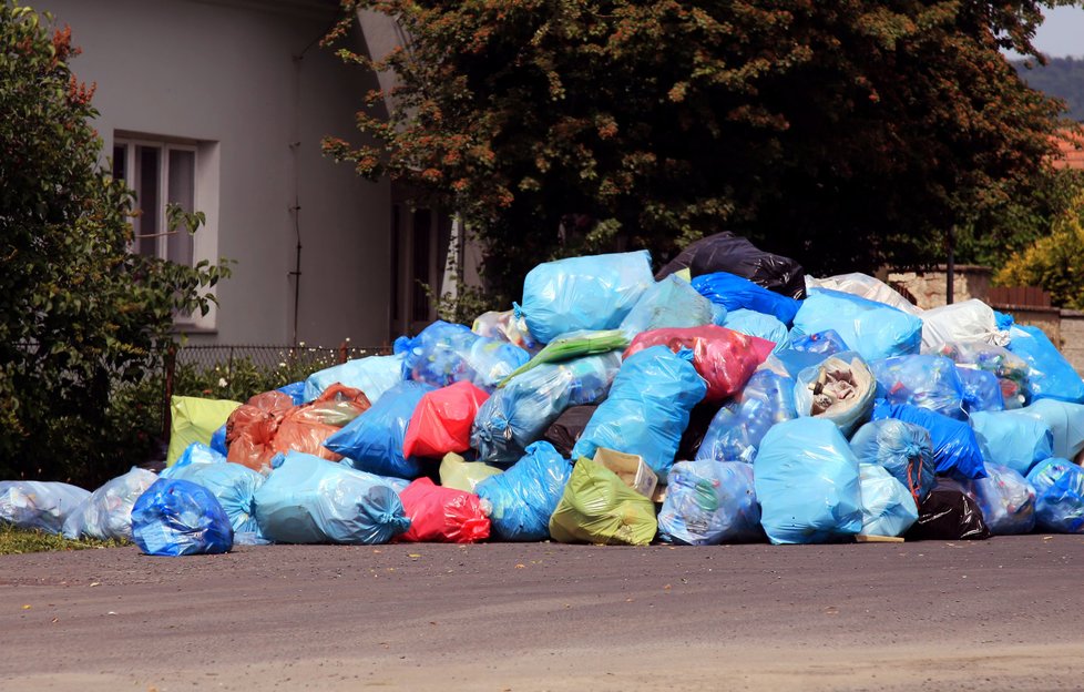 Češi vyprodukují ročně „jen“ 310 kilo. Jde ovšem pouze o zaevidovaný odpad.