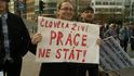 Odpůrci demonstrace Odpůrci demonstrace