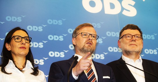 Petr Fiala ve volebním štábu ODS