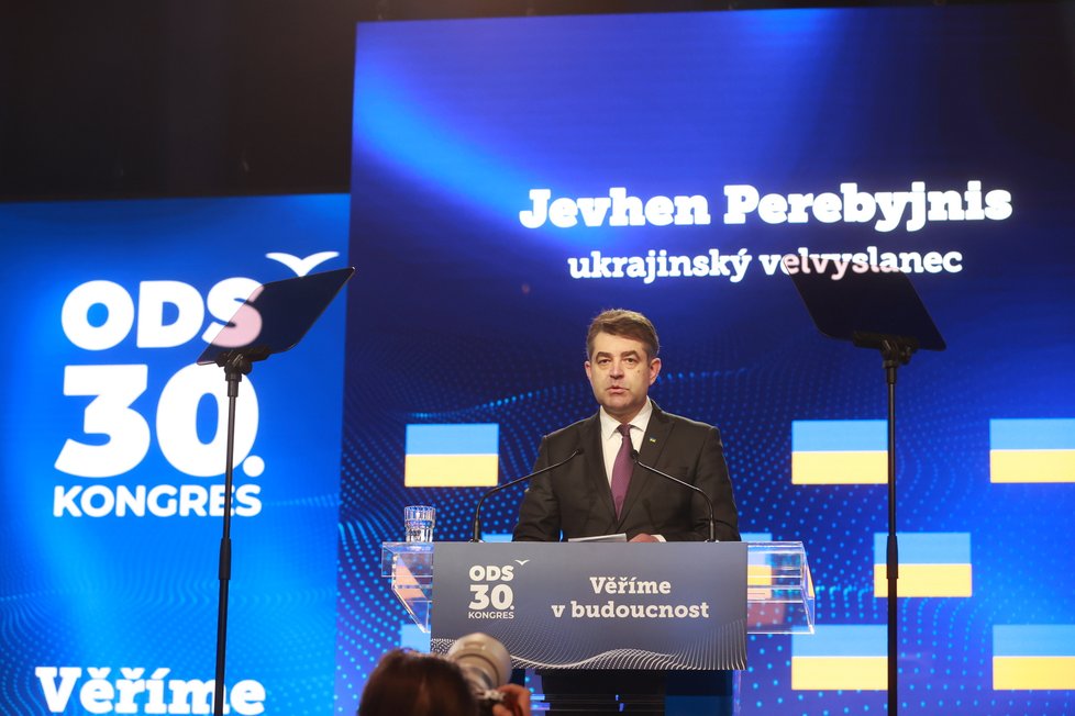 Ukrajinský vevyslanec Perebyjnys na kongresu ODS