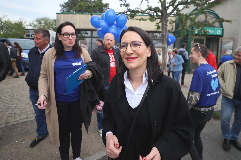 ODS vyrazila na prvního máje tradičně na Petřín: Alexandra Udženija (1.5.2019)