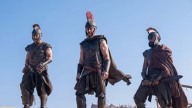 Odyssea: Homérův epický příběh o ithackém králi ožívá pro moderní publikum ve dvou zcela odlišných podobách – v kinech ohromuje diváky velkofilm režiséra Christophera Nolana, přímo do sluchátek míří nesmírně zábavná, syrová a živá audiokniha britského autora Stephena Frye, kterou s britským nadhledem načetl Otakar Brousek mladší.