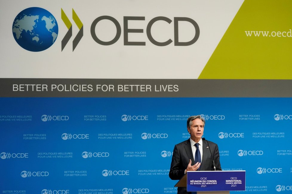 Tisková konference po jednání Organizace pro hospodářskou spolupráci a rozvoj (OECD) (říjen 2021)