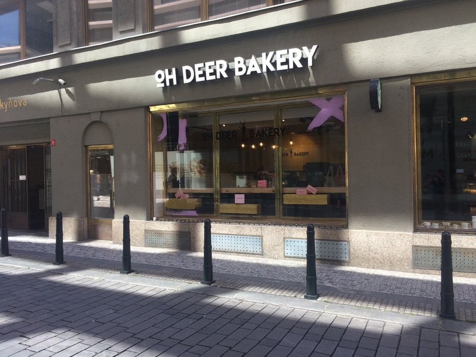 Jeden obchod Oh Deer Bakery je k nalezení na Vinohradech, druhý v Purkyňově u Národní třídy.