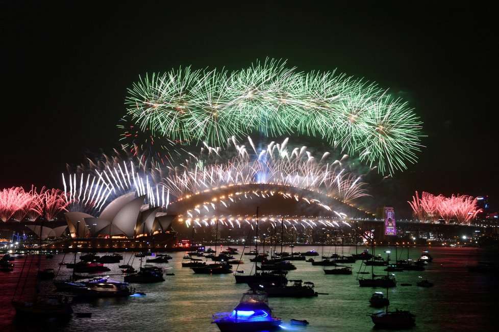 Novoroční ohňostroj v australském Sydney (1. 1. 2020)