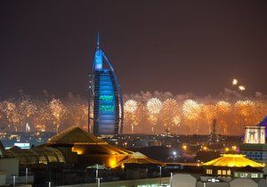 Novoroční ohňostroj v Dubaji se zapsal do Guinnessovy knihy rekordů jakožto největší v dějinách.