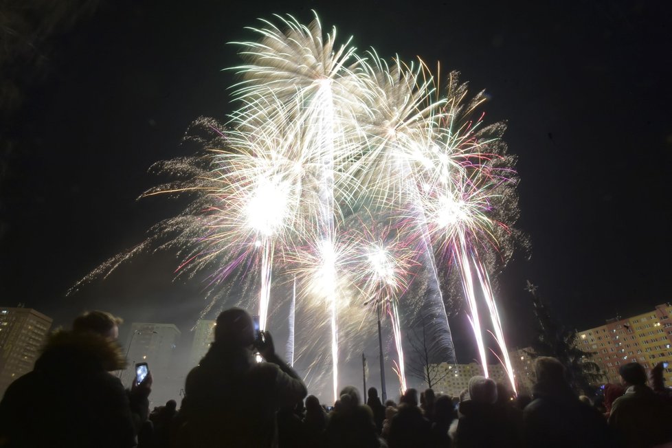 Novoroční ohňostroj 1. ledna 2019 v Ostravě