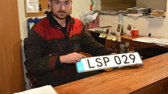 Rozhovor s dovozcem ojetin: Proč jezdí do Dánska a Švédska? Rozhovor s dovozcem ojetin: Proč jezdí do Dánska a Švédska?