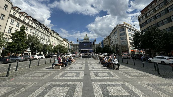 Sraz evropských nacionalistů na Václavském náměstí (23. 5. 2024) Sraz evropských nacionalistů na Václavském náměstí (23. 5. 2024)