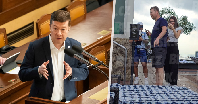 Okamura navštívil Singapur s Karolínou.