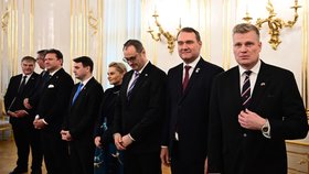 Předseda české Sněmovny Tomio Okamura na oficiální návštěvě Slovenska: Členové delegace (2. 12. 2025)