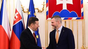 Předseda české Sněmovny Tomio Okamura na oficiální návštěvě Slovenska: Setkání s prezidentem Slovenska P. Pellegrinim (2. 12. 2025)