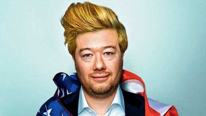 Tomio Okamura jako Donald Trump