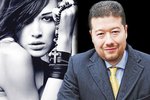 Podnikatel Tomio Okamura je v poslední době objektem zájmu krásných žen. Modelka Michaela Šťastná patří mezi ně.