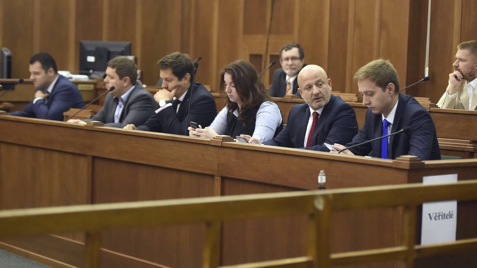 Přezkumné jednání k insolvenci těžební společnosti OKD se konalo 10. srpna v jednací síni Krajského soudu Ostrava.