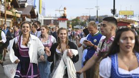 V Mnichově se konají každoroční slavnosti piva Oktoberfest