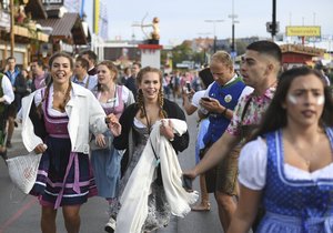 V Mnichově se konají každoroční slavnosti piva Oktoberfest