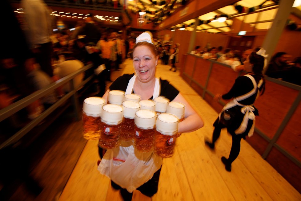 Oktoberfest v Mnichově probíhá až do 3. října.
