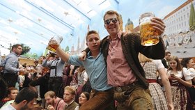 Brutální útok na Oktoberfestu: Mladík (29) uřízl návštěvníkovi ucho!