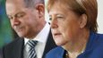 Německo zřejmě příští týden výrazně zpřísní opatření proti šíření koronaviru. Na snímku spolková kancléřka Angela Merkelová (CDU) a její pravděpodobný nástupce Olaf Scholz (SPD).
