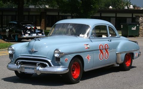 Oldsmobile Rocket 88