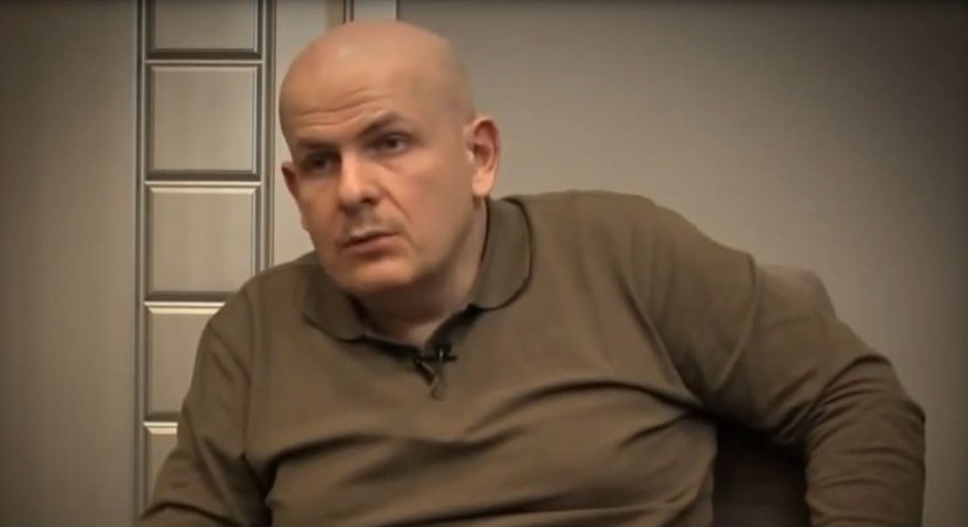 V Kyjevě byl zastřelen novinář s proruskými názory Oles Buzina