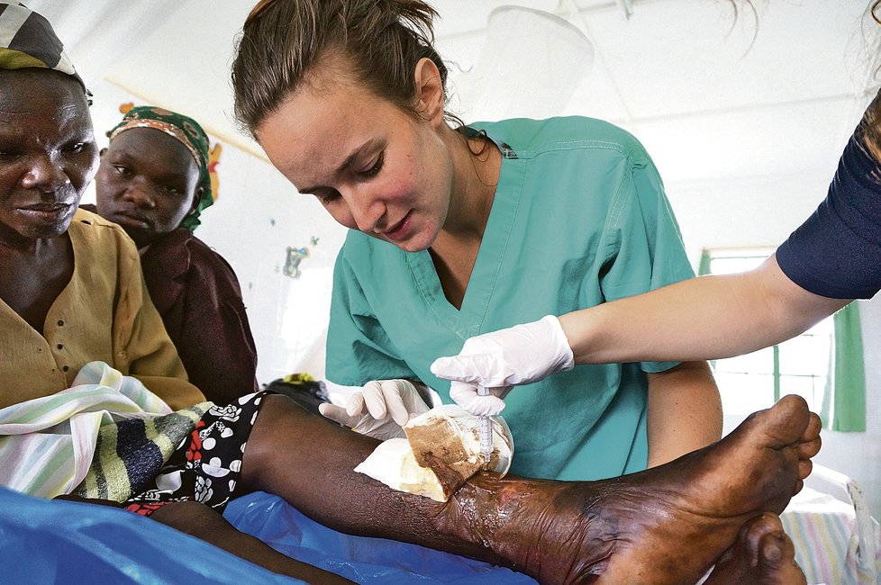 Dokumentaristka se do africké nemocnice hodlá vracet, aby tam mohla pomáhat českým doktorům.