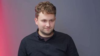 Oliver Adámek: Orbán se bojí, že ho zavřou. Stíhání už nelze vyloučit, za mřížemi končí jeho blízcí Oliver Adámek: Orbán se bojí, že ho zavřou. Stíhání už nelze vyloučit, za mřížemi končí jeho blízcí
