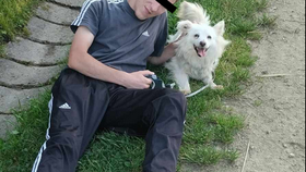 Martin před pádem z 38 metrů se psem