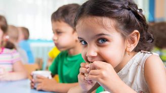 V dětském jídelníčku nesmí chybět tohle. Ovlivňuje kosti, svaly i trávení V dětském jídelníčku nesmí chybět tohle. Ovlivňuje kosti, svaly i trávení